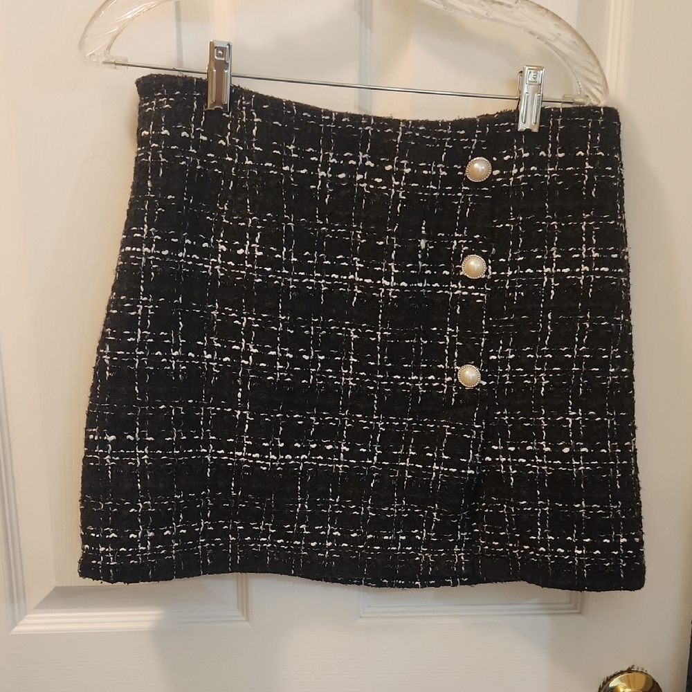 Black and White Tweed Skirt